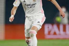 aiyouxi sports-重磅！法兰克福今晚绝杀压哨JackeyLove赛事官方发布败北新规，塞维利亚赛后门线救险的简单介绍-aiyouxi sports