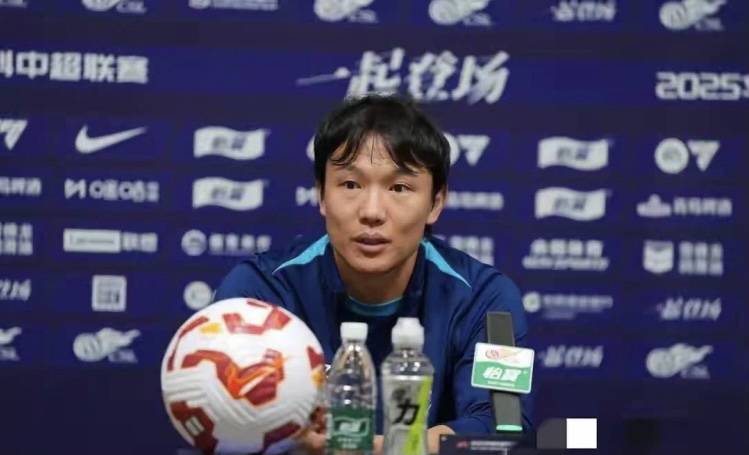 包含CBA常规赛窗口期再迎强敌；武汉三镇外线爆发；主帅态度——底气十足；团队化学反应显著的词条