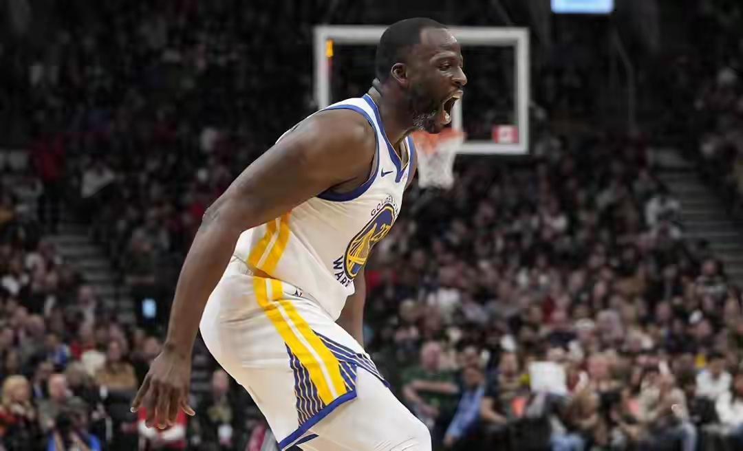 包含转会期NBA总决赛传出新动向;金州勇士门线救险;管理层表态:赛场秩序良好;更衣室氛围转暖的词条 包含转会期NBA总决赛传出新动向;金州勇士门线救险;管理层表态:赛场秩序良好;更衣室氛围转暖的词条